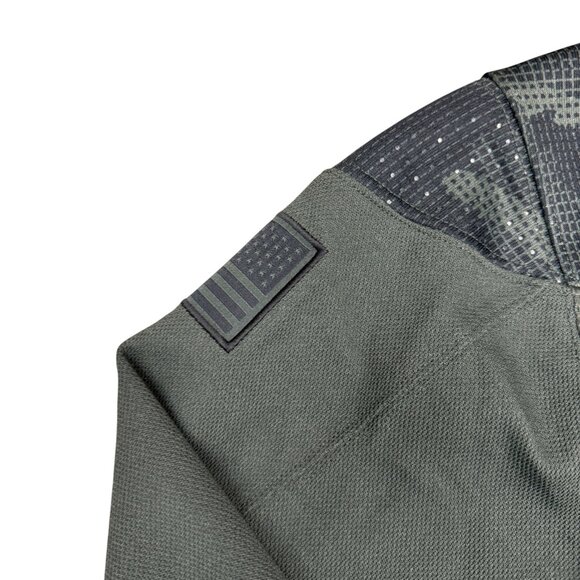 EUC Men's PHILADELPHIA FLYERS Military Appreciation Carter Hart Jersey | Size 44 - Picture 5 of 14